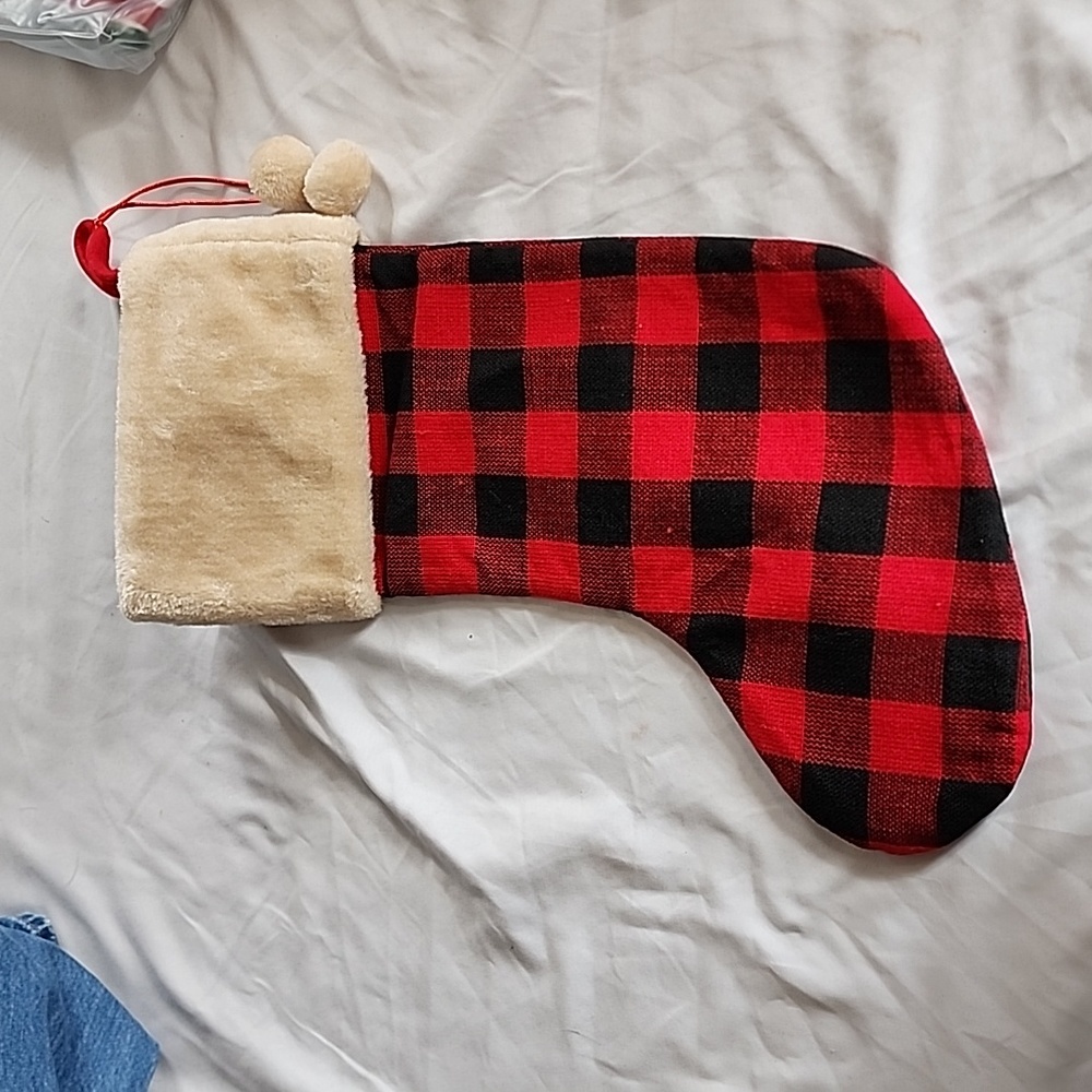 Dog christmas paw stocking 18" nwt - Picture 2 of 2